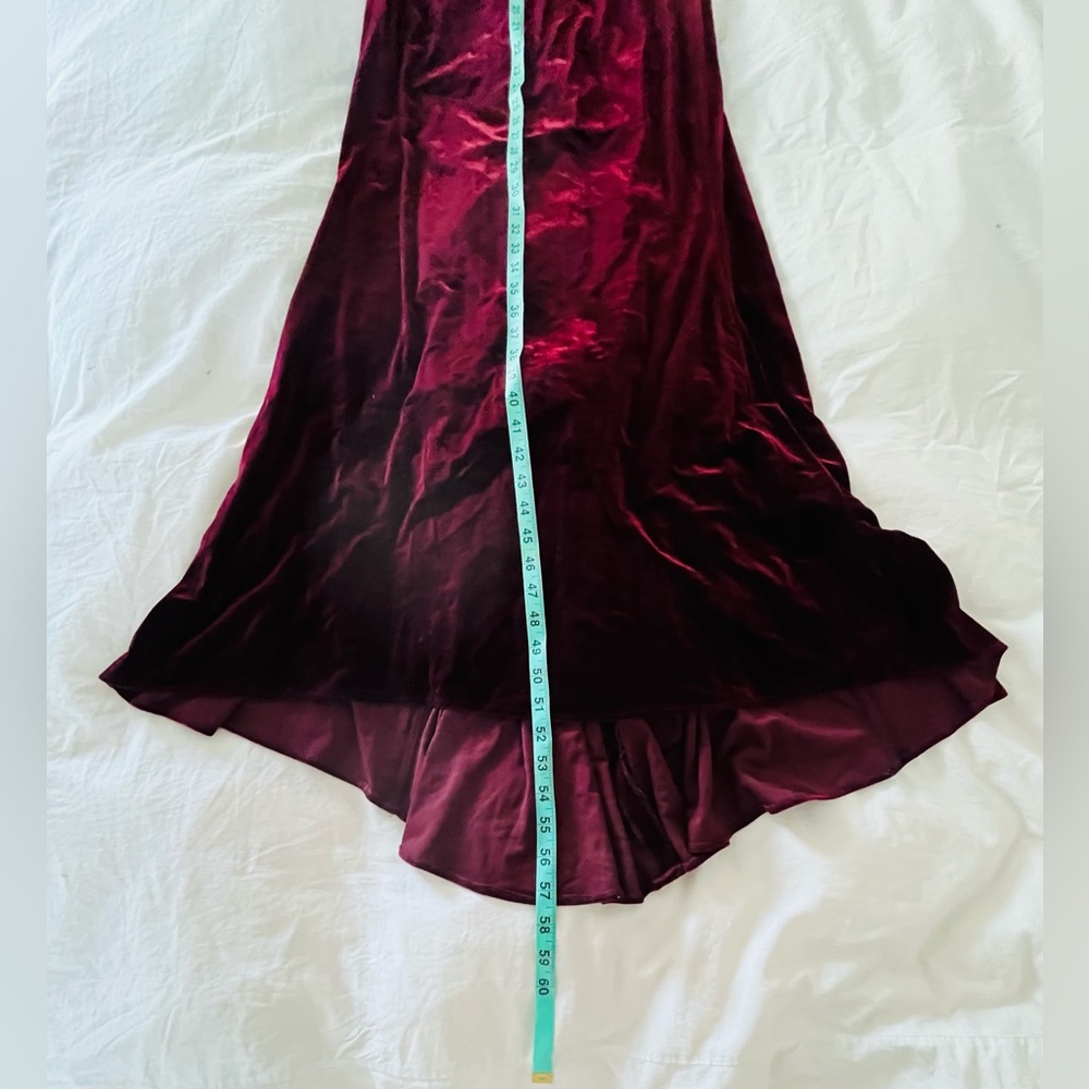 Adrianna Papell Burgundy Velvet Off Shoulder Floor Length Maxi Gown Dress size 8 - Picture 9 of 16